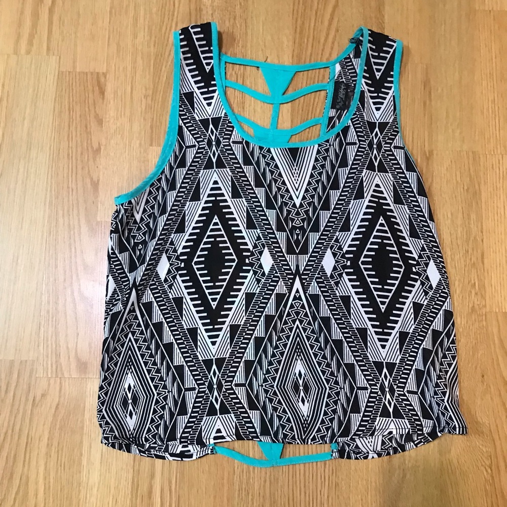 Daytrip tank